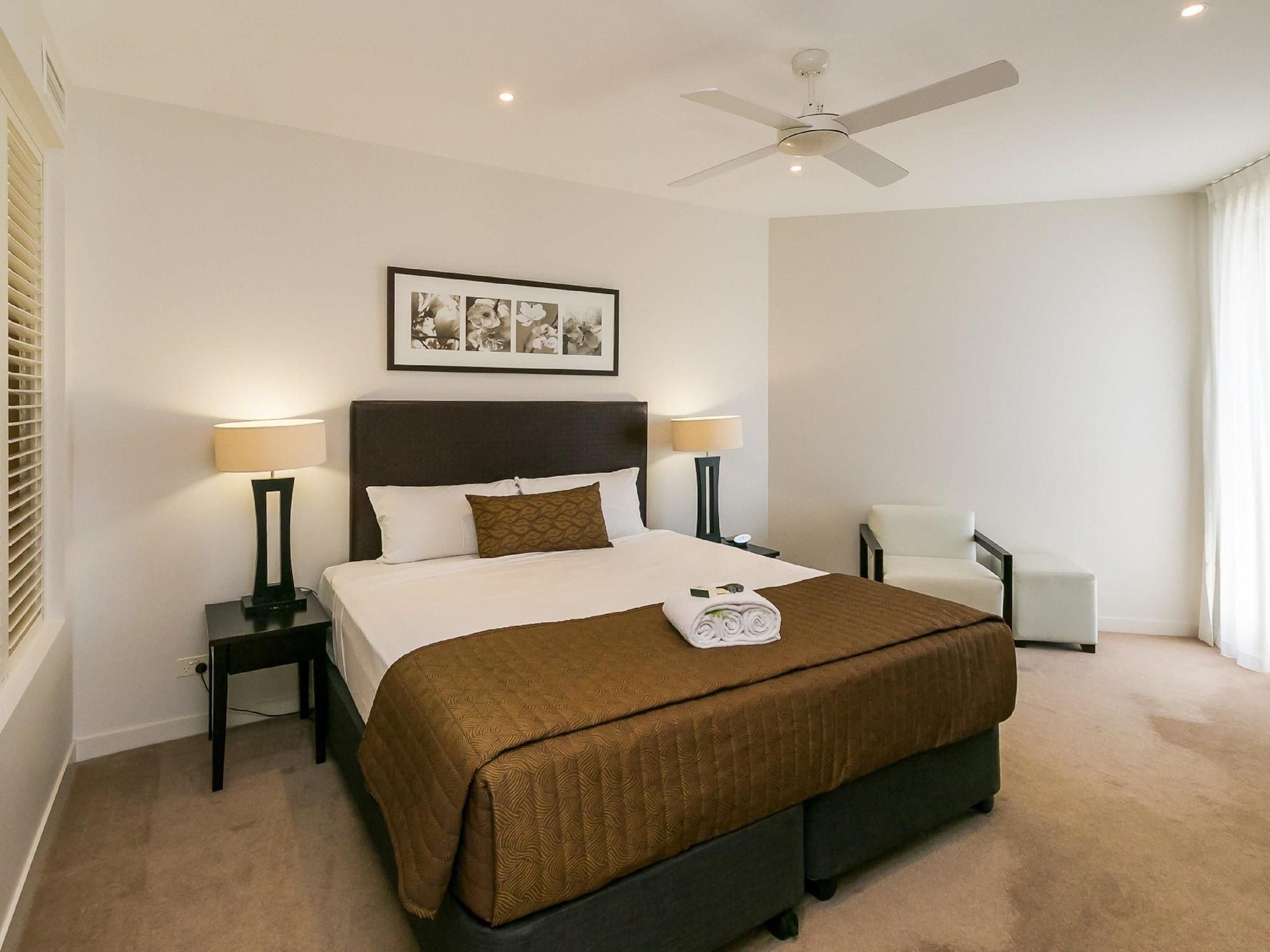 Grand Mercure Allegra Hervey Bay Exteriér fotografie A bedroom at the hotel