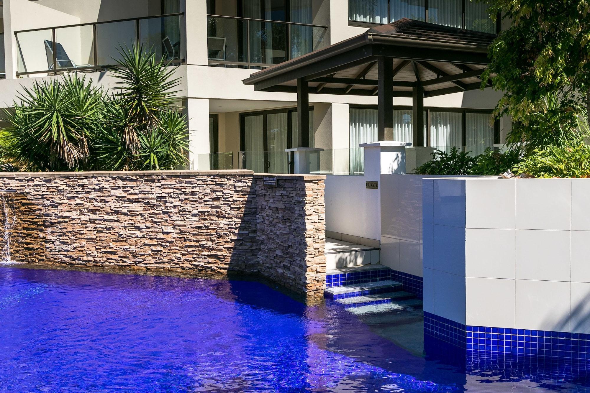 Grand Mercure Allegra Hervey Bay Exteriér fotografie A pool at the W Hotel, Brisbane