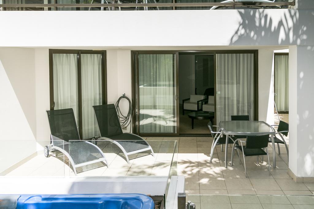 Grand Mercure Allegra Hervey Bay Exteriér fotografie A balcony
